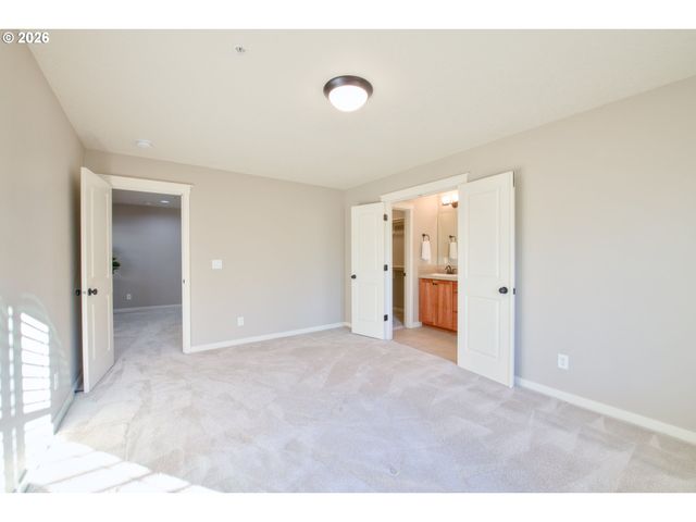 4835 Nw BLANDY Ter, Portland, OR 97229