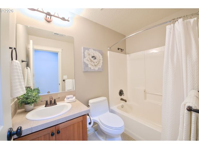 4835 Nw BLANDY Ter, Portland, OR 97229