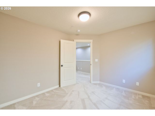 4835 Nw BLANDY Ter, Portland, OR 97229