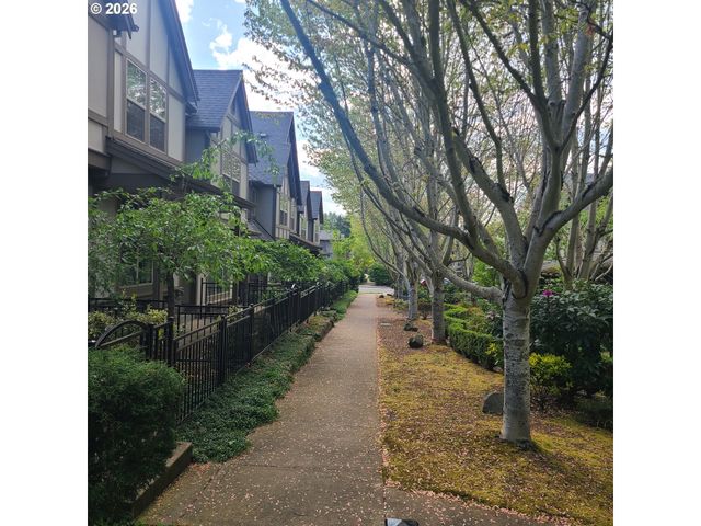 4835 Nw BLANDY Ter, Portland, OR 97229