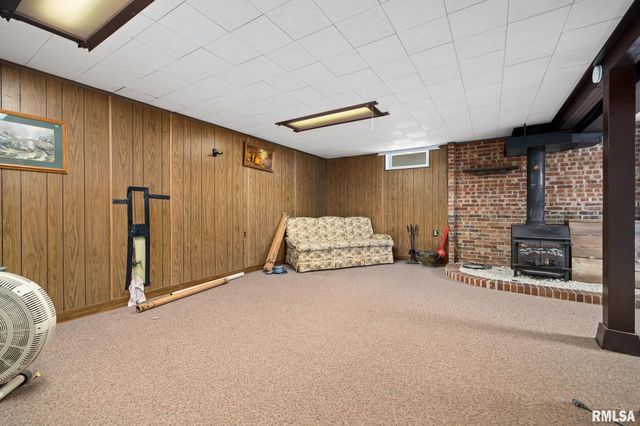 411 MANOR Street, Pekin, IL 61554