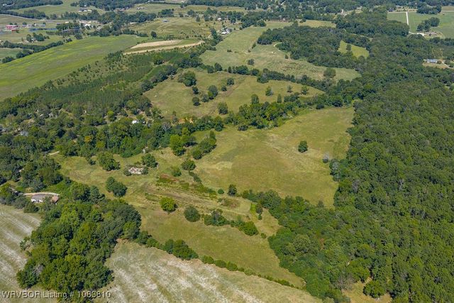 3828 Edwards Road, Alma, AR 72921