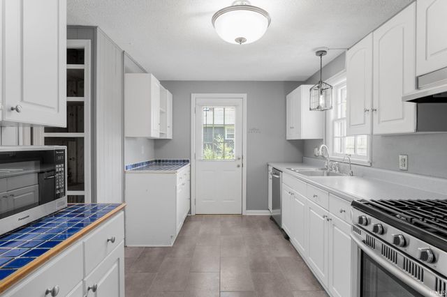 624 S 29th Street, South Bend, IN 46615