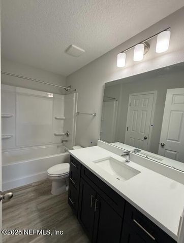 8650 CRYSTALLINE Lane, Jacksonville, FL 32221