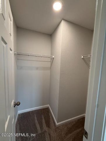 8650 CRYSTALLINE Lane, Jacksonville, FL 32221