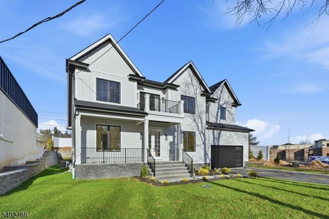 30 Grand Ter, Livingston Twp., NJ 07039