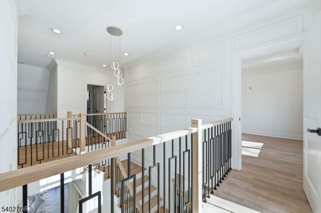 30 Grand Ter, Livingston Twp., NJ 07039