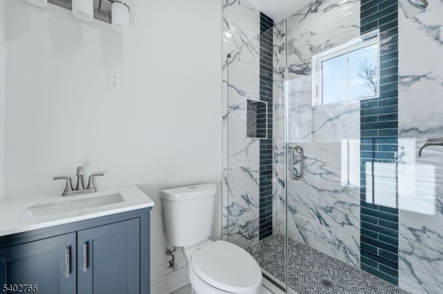 30 Grand Ter, Livingston Twp., NJ 07039