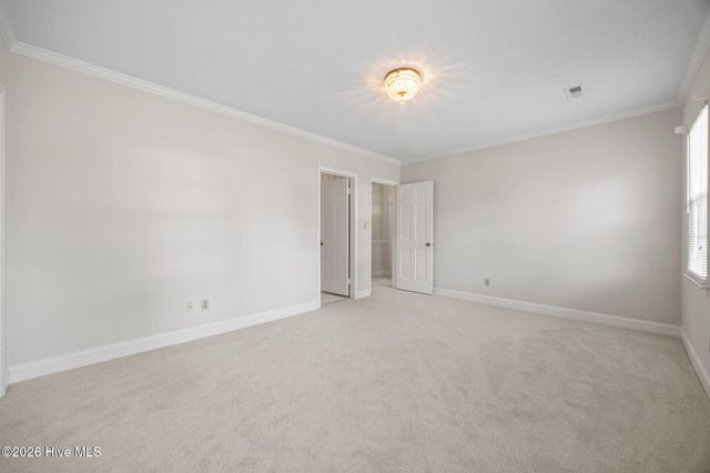 42 Barnes Street, Greenville, NC 27858