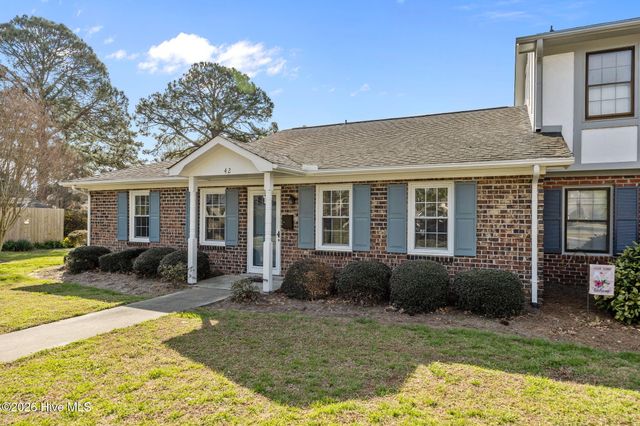 42 Barnes Street, Greenville, NC 27858