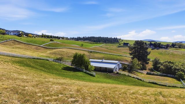 10205 S Sharon Rd, Spokane, WA 99223