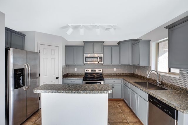 9547 E Belmont Avenue, Mesa, AZ 85208