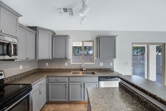 9547 E Belmont Avenue, Mesa, AZ 85208