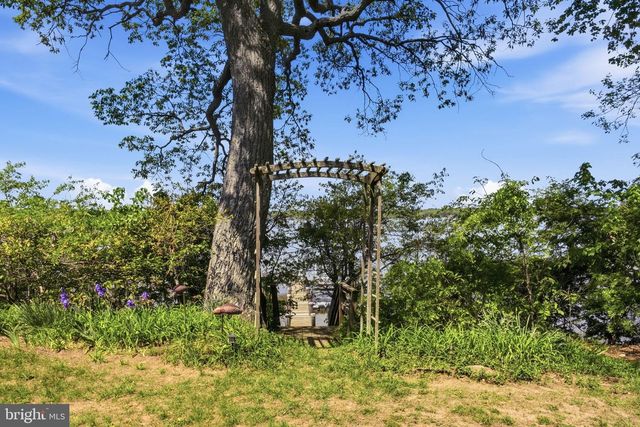 47 N LOCKWOOD RD, Elkton, MD 21921