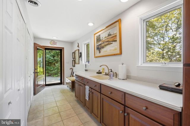 47 N LOCKWOOD RD, Elkton, MD 21921