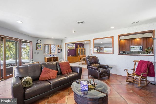 47 N LOCKWOOD RD, Elkton, MD 21921