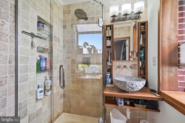 47 N LOCKWOOD RD, Elkton, MD 21921