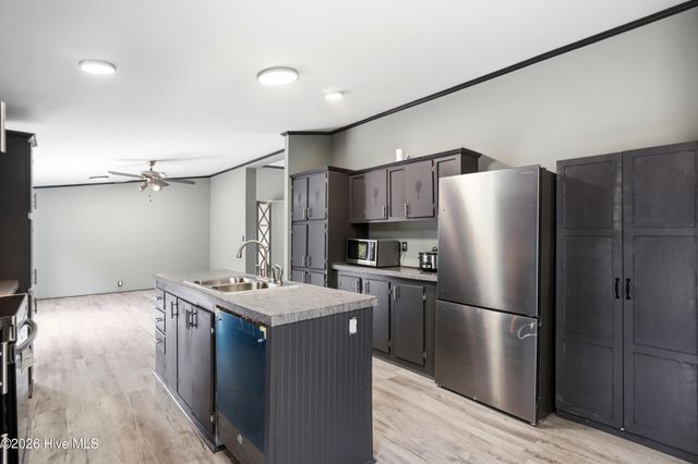 63 Joy Lane, Currie, NC 28435