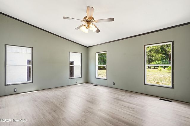 63 Joy Lane, Currie, NC 28435