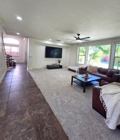 506 Lohse Ct, Lincoln, CA 95648