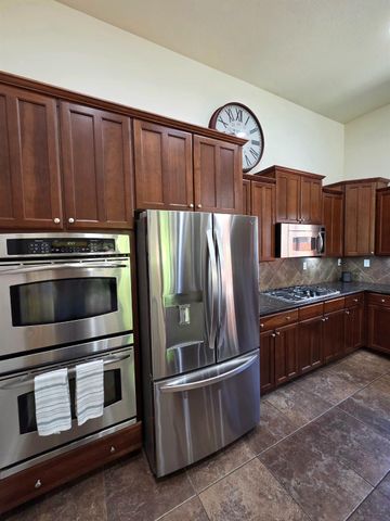 506 Lohse Ct, Lincoln, CA 95648
