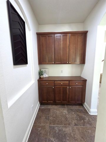 506 Lohse Ct, Lincoln, CA 95648