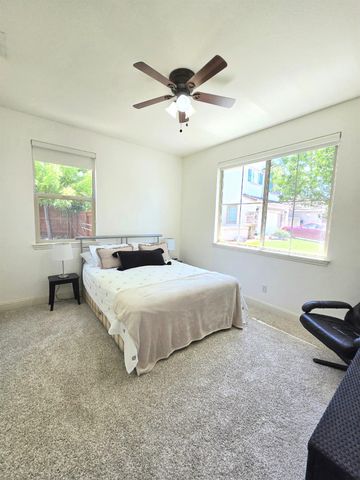 506 Lohse Ct, Lincoln, CA 95648