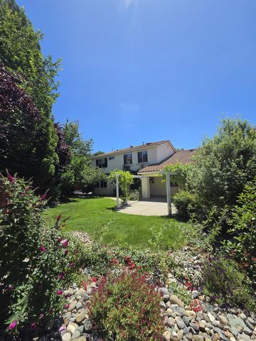 506 Lohse Ct, Lincoln, CA 95648