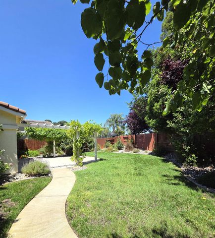 506 Lohse Ct, Lincoln, CA 95648