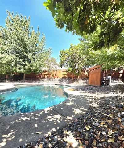 506 Lohse Ct, Lincoln, CA 95648