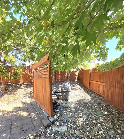 506 Lohse Ct, Lincoln, CA 95648