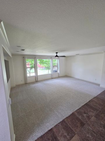 506 Lohse Ct, Lincoln, CA 95648