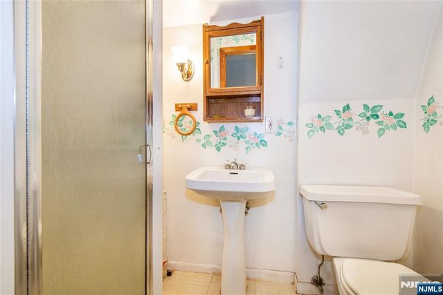 104 Stone Street, Maywood, NJ 07607