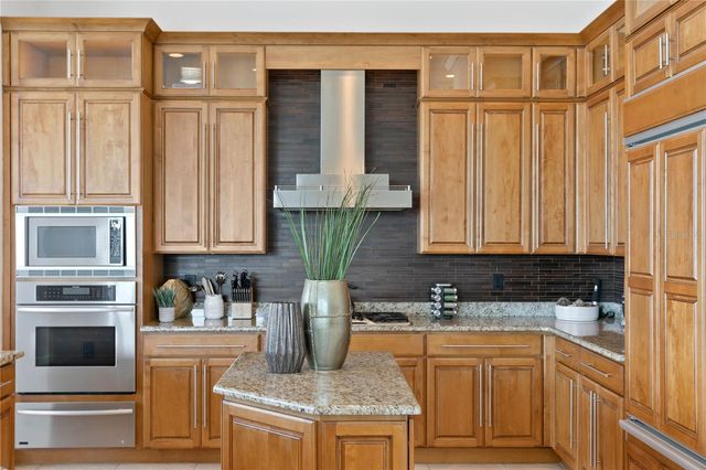 4130 CAUSEWAY VISTA DRIVE, Tampa, FL 33615