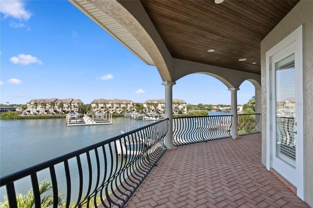 4130 CAUSEWAY VISTA DRIVE, Tampa, FL 33615