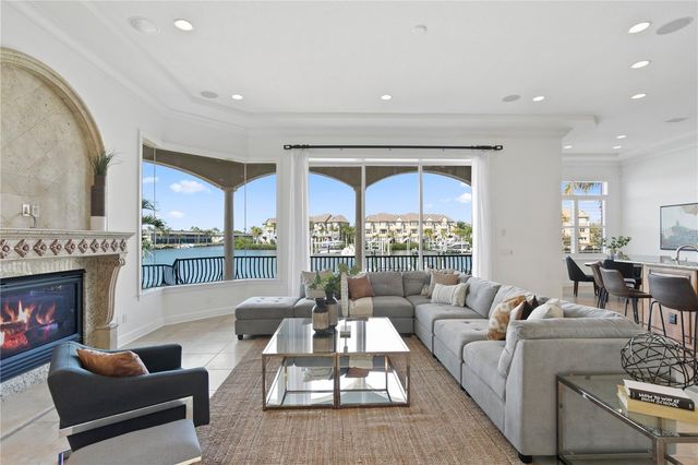 4130 CAUSEWAY VISTA DRIVE, Tampa, FL 33615