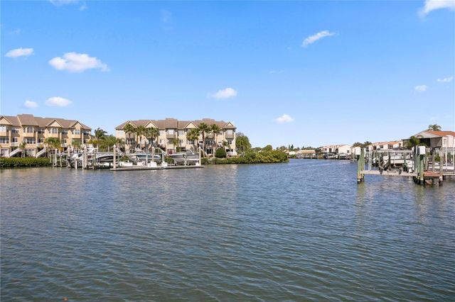 4130 CAUSEWAY VISTA DRIVE, Tampa, FL 33615