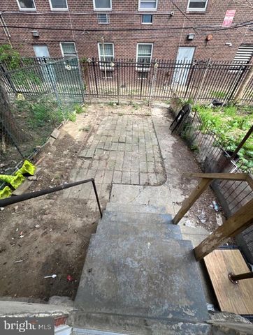 243 N ALDEN ST, Philadelphia, PA 19139