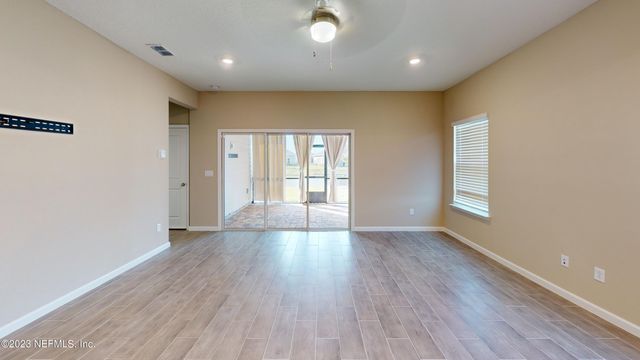 3965 CLOVERDALE Court, Middleburg, FL 32068