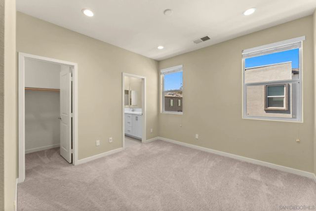 2564 S Escondido Blvd 512, Escondido, CA 92025