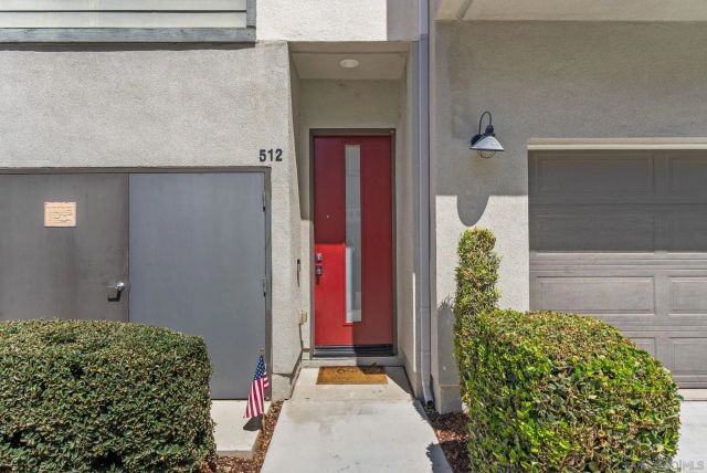 2564 S Escondido Blvd 512, Escondido, CA 92025