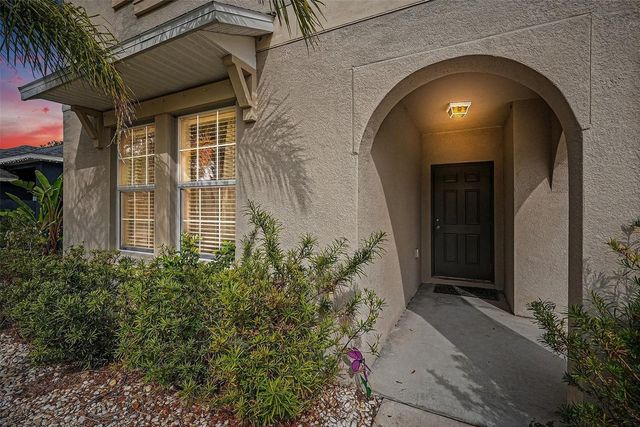 10657 STANDING STONE DR, Wimauma, FL 33598