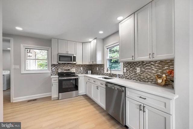 1010 CHESACO AVE, Baltimore, MD 21237