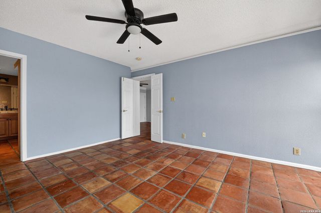 7701 Wurzbach Rd Apt 1802, San Antonio, TX 78229