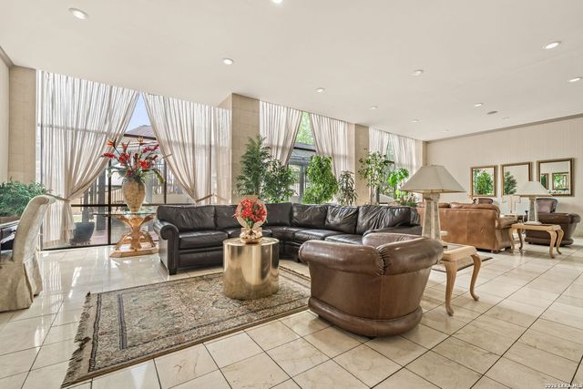 7701 Wurzbach Rd Apt 1802, San Antonio, TX 78229