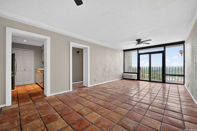 7701 Wurzbach Rd Apt 1802, San Antonio, TX 78229