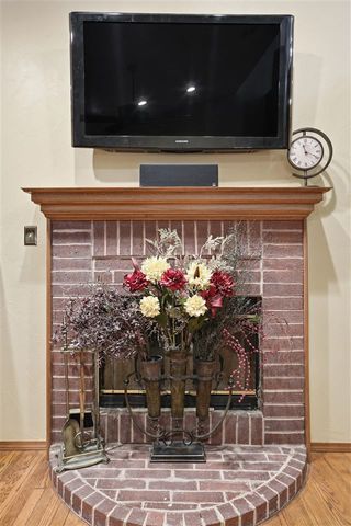 2106 NW Columbia Ave, Lawton, OK 73507