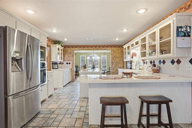 2106 NW Columbia Ave, Lawton, OK 73507