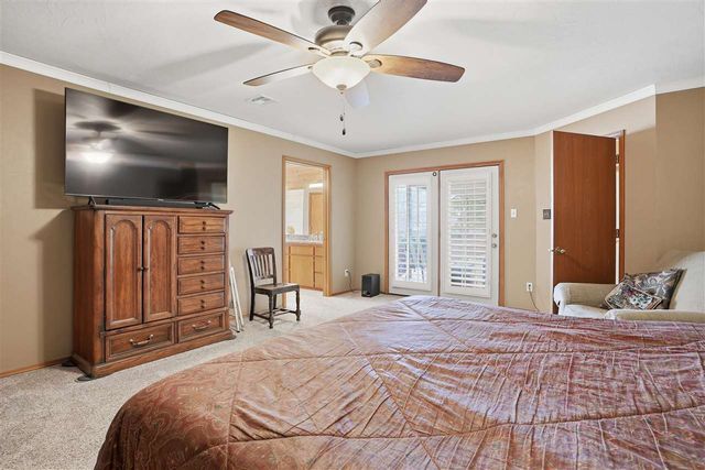 2106 NW Columbia Ave, Lawton, OK 73507