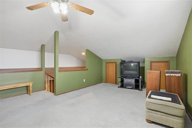 2106 NW Columbia Ave, Lawton, OK 73507